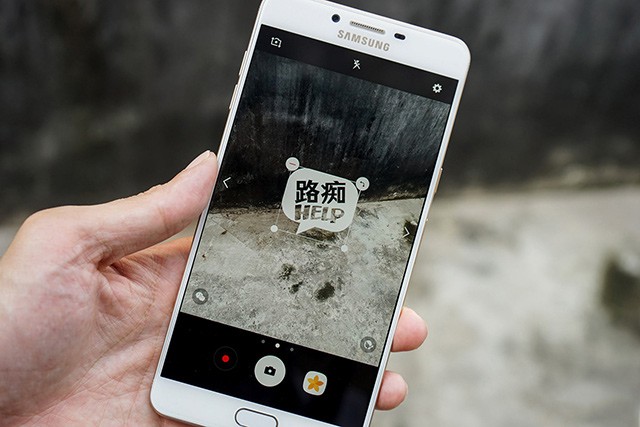  ĐIỆN THOẠI SAMSUNG GALAXY C9 PRO(CH&Iacute;NH H&Atilde;NG)