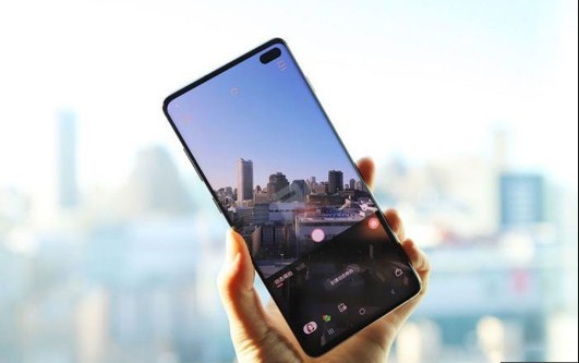 2019 rồi, bỏ ngay 10 thói quen xấu khi dùng điện thoại đi nhé!