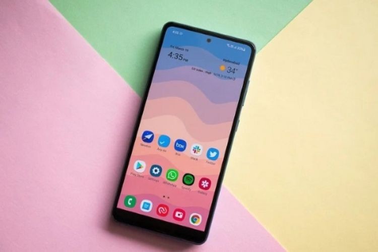 Màn hình Samsung bị tối màu