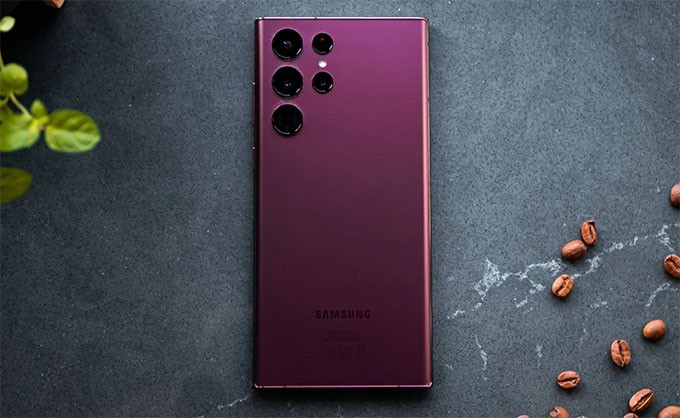 Samsung Galaxy S22 Ultra 5G xách tay Hàn Quốc 256GB