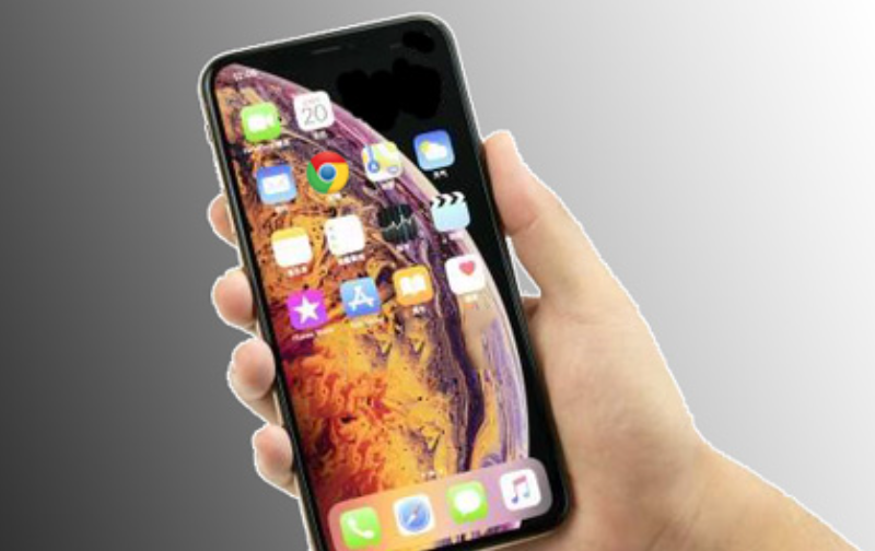 Có cần đăng xuất iCloud iPhone khi thay pin không?