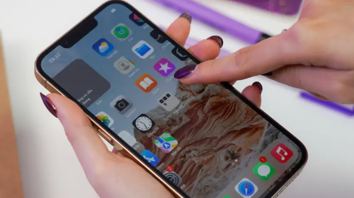 Cách kiểm tra màn hình iPhone sau khi thay có phải chính hãng không?