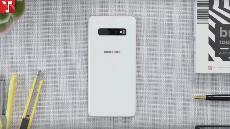 Samsung s10 plus H&agrave;n 128gb mới kh&ocirc;ng hộp