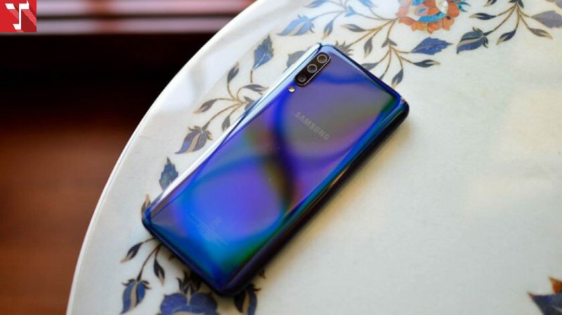 Samsung a50 mới 99%
