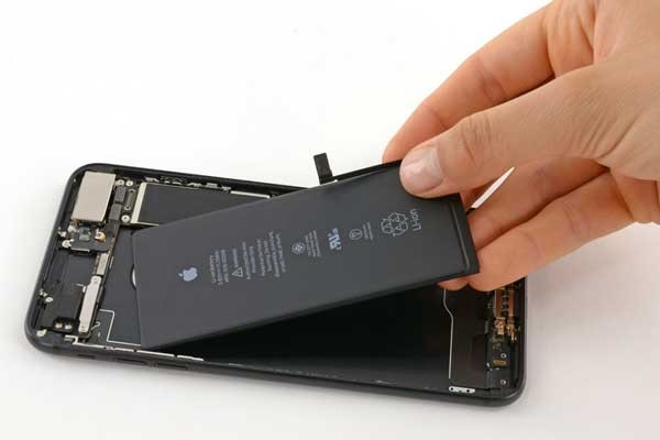 Báo giá thay pin iPhone 7 chuẩn xác giá rẻ nhất hiện nay