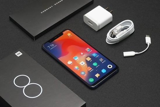 Review điện thoại Xiaomi Mi 8 cũ HOT nhất hiện nay